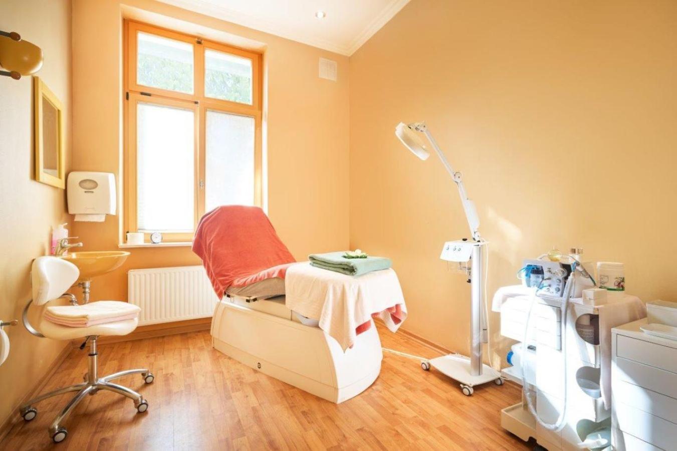 צינוביץ Strand- Und Wellnesshotel Preussenhof מראה חיצוני תמונה